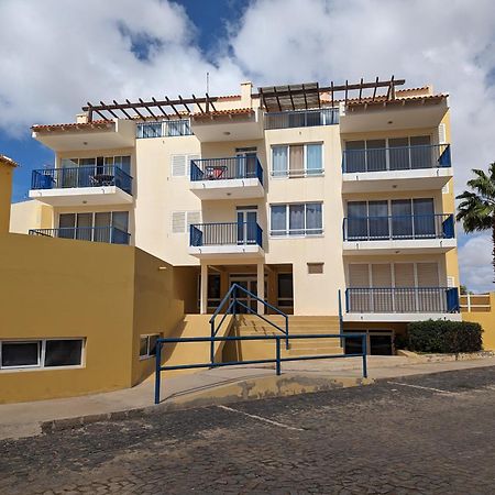 Vila Cabral 1 Bed Apt - Wi-Fi & Air Con Included Apartment Sal Rei Exterior foto